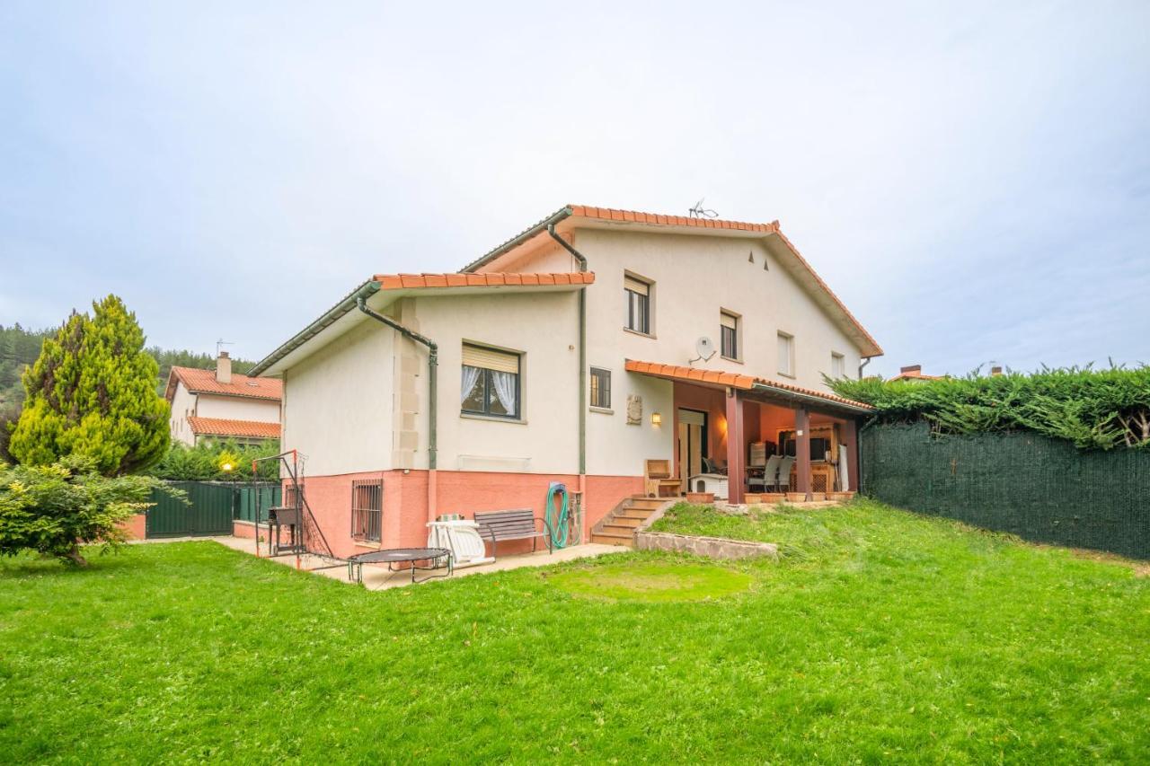 Casa Esteribar, Espacioso Alojamiento Con Jardin Y Barbacoa Proxima A Pamplona Villa Larrasoana Exterior foto