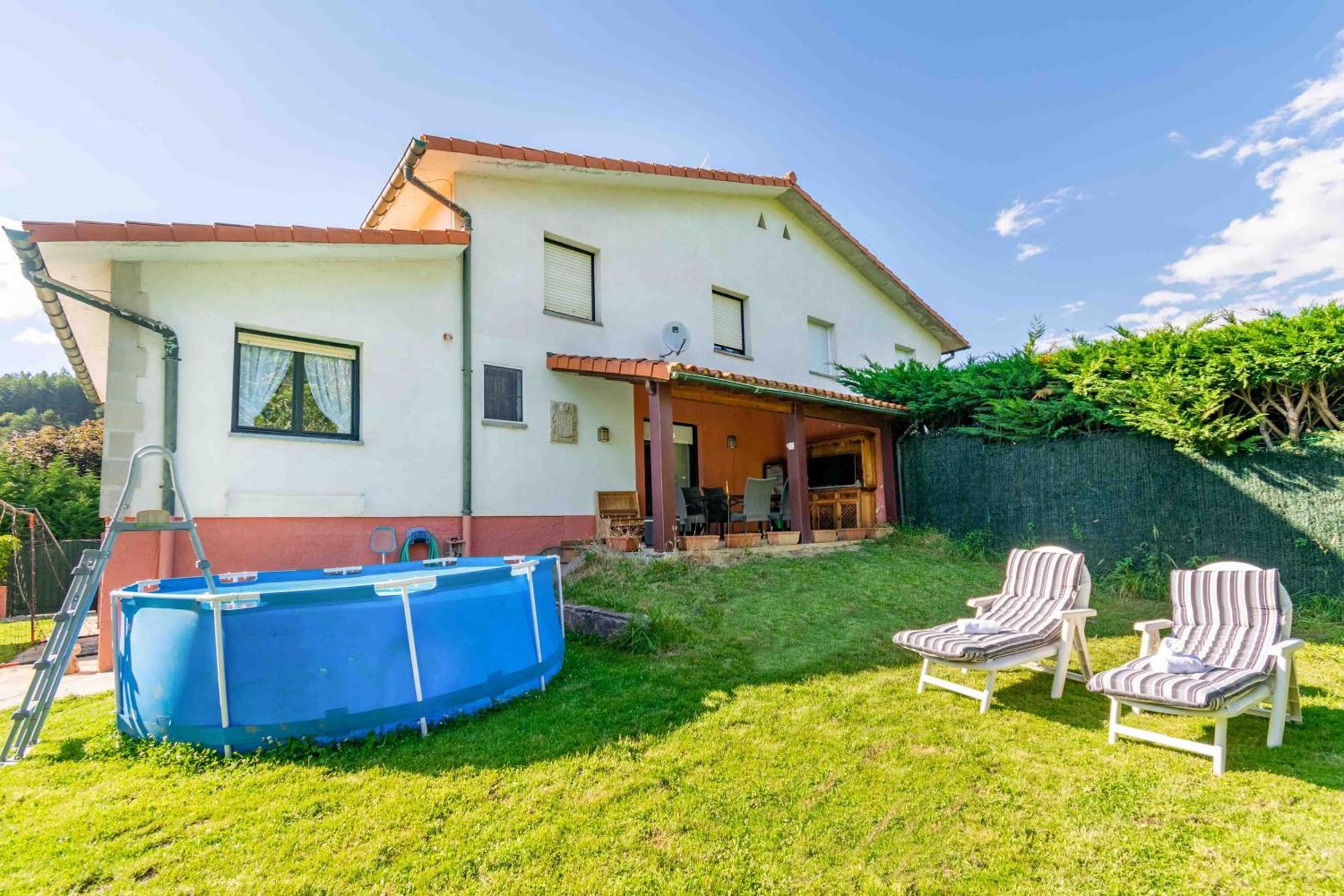 Casa Esteribar, Espacioso Alojamiento Con Jardin Y Barbacoa Proxima A Pamplona Villa Larrasoana Exterior foto